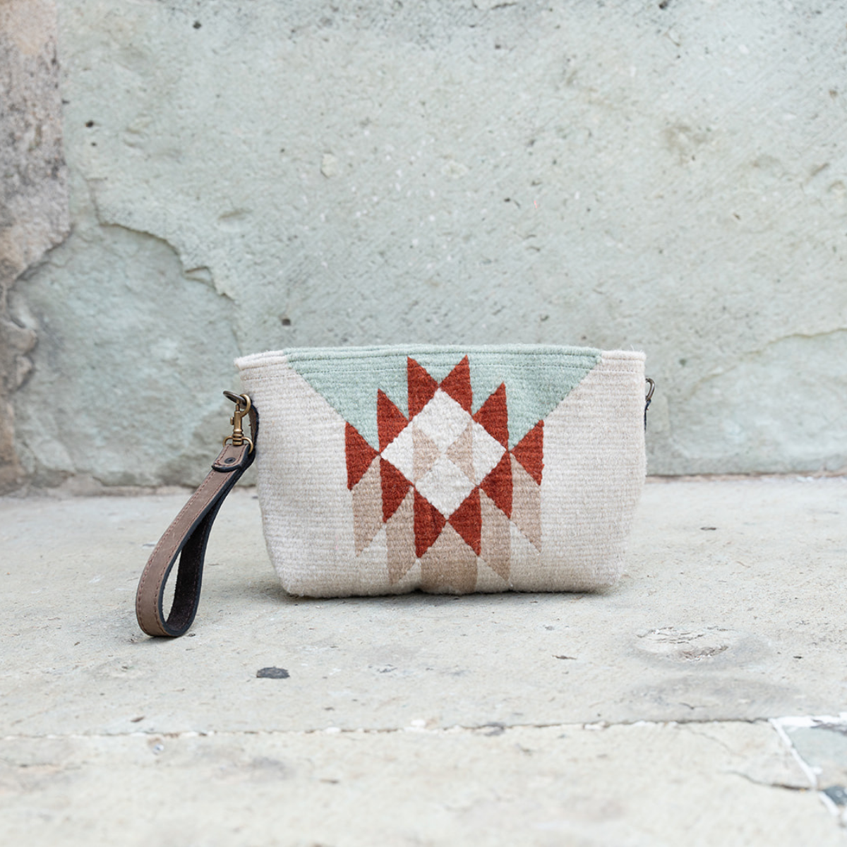 Fénix Convertible Clutch