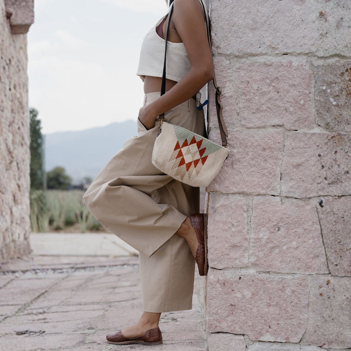 Fénix Convertible Clutch