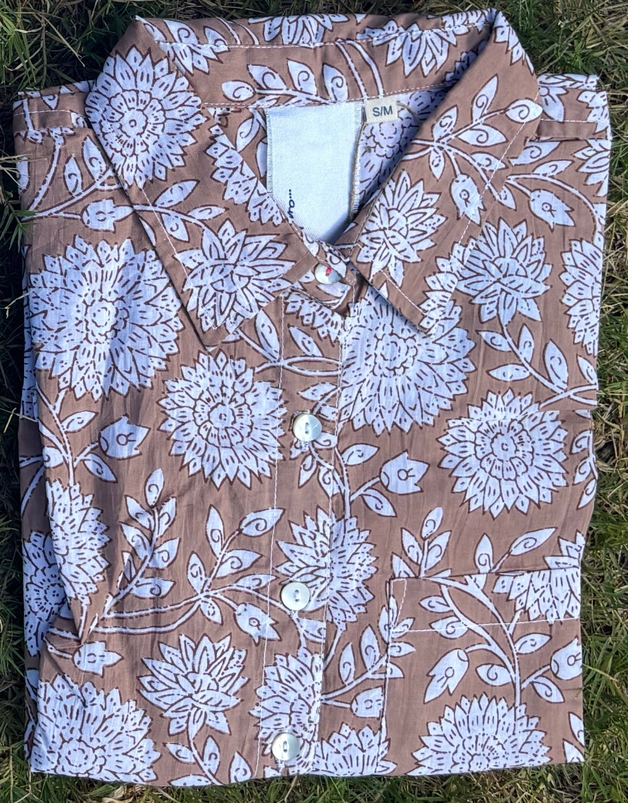 Good Boyfriend Shirt - Hydrangea Beauty Mocha