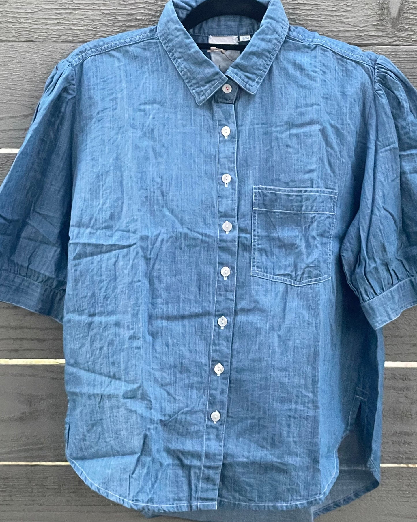 Good Girlfriend Shirt - Chambray