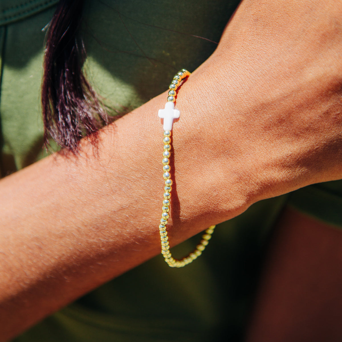 Mother of Pearl Cross Bracelet