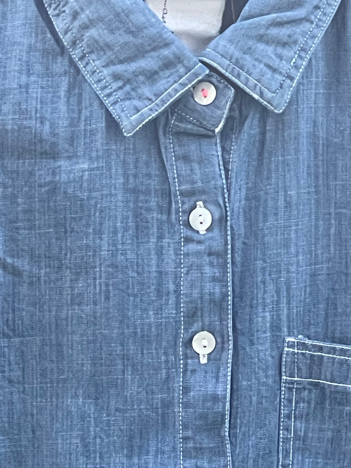 Good Boyfriend Shirt - Short Sleeve Chambray