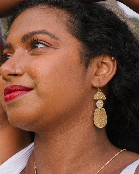 The Everyday Minimalist Earrings - Gold