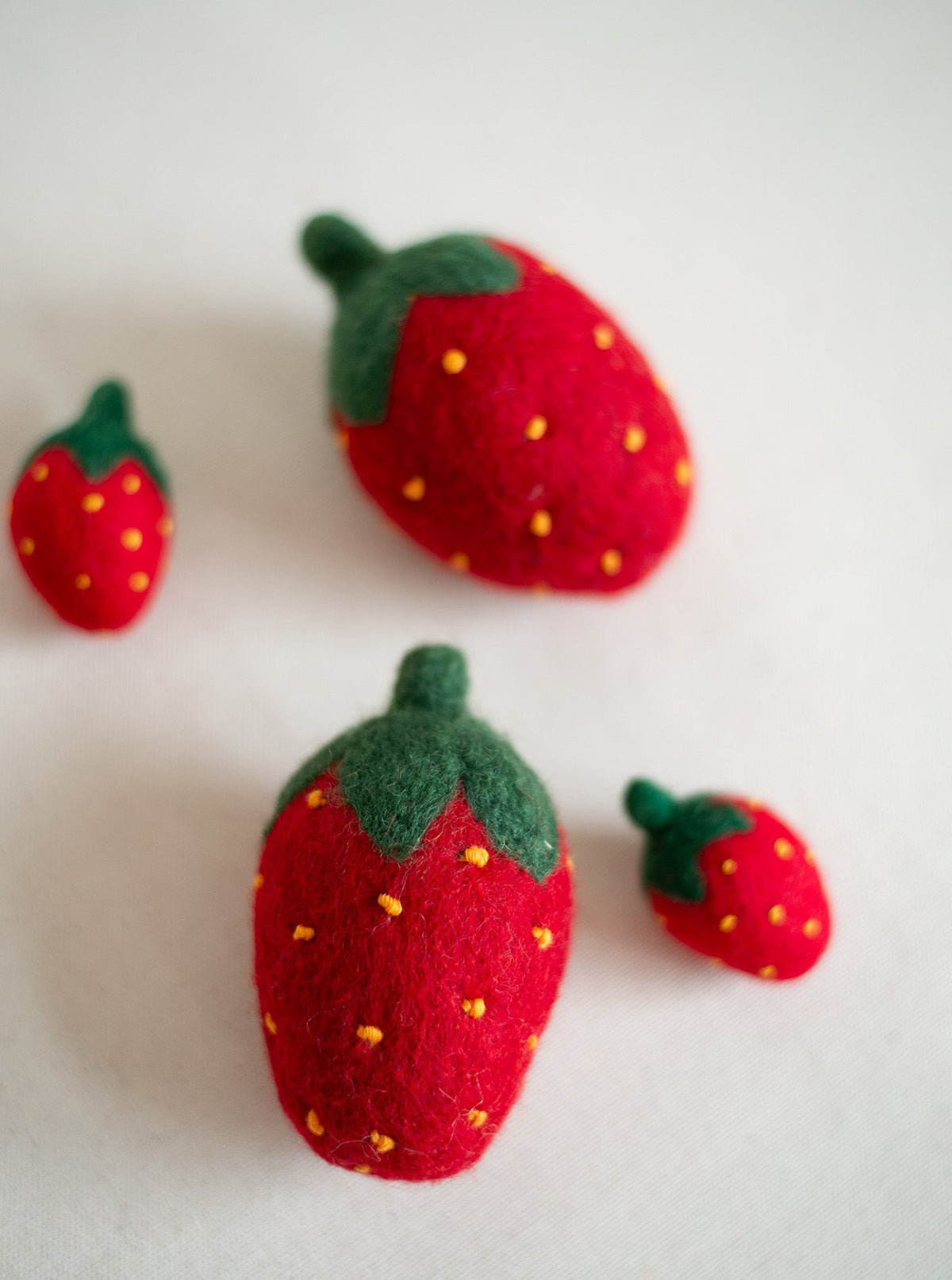 RED STRAWBERRY WOOL CAT TOY SET of 2