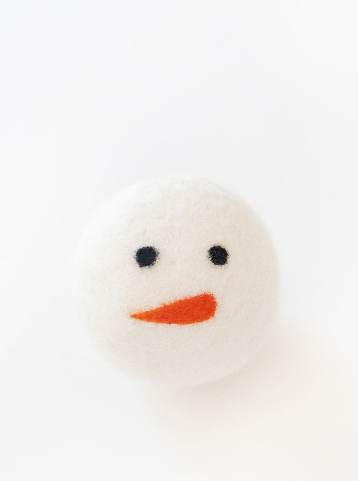 WINTER BEASTBALL DOG TOY