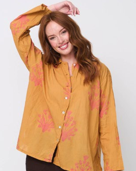 Relaxed Boyfriend Shirt - Cameo Floral Overdye Fawn