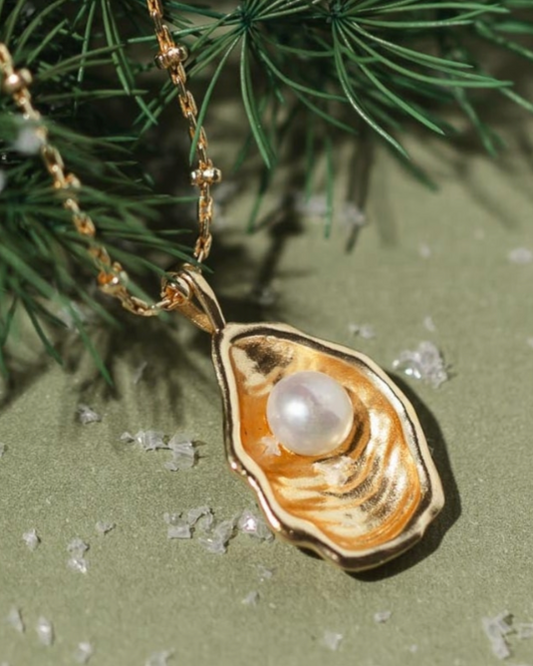 Oyster Necklace - Gold