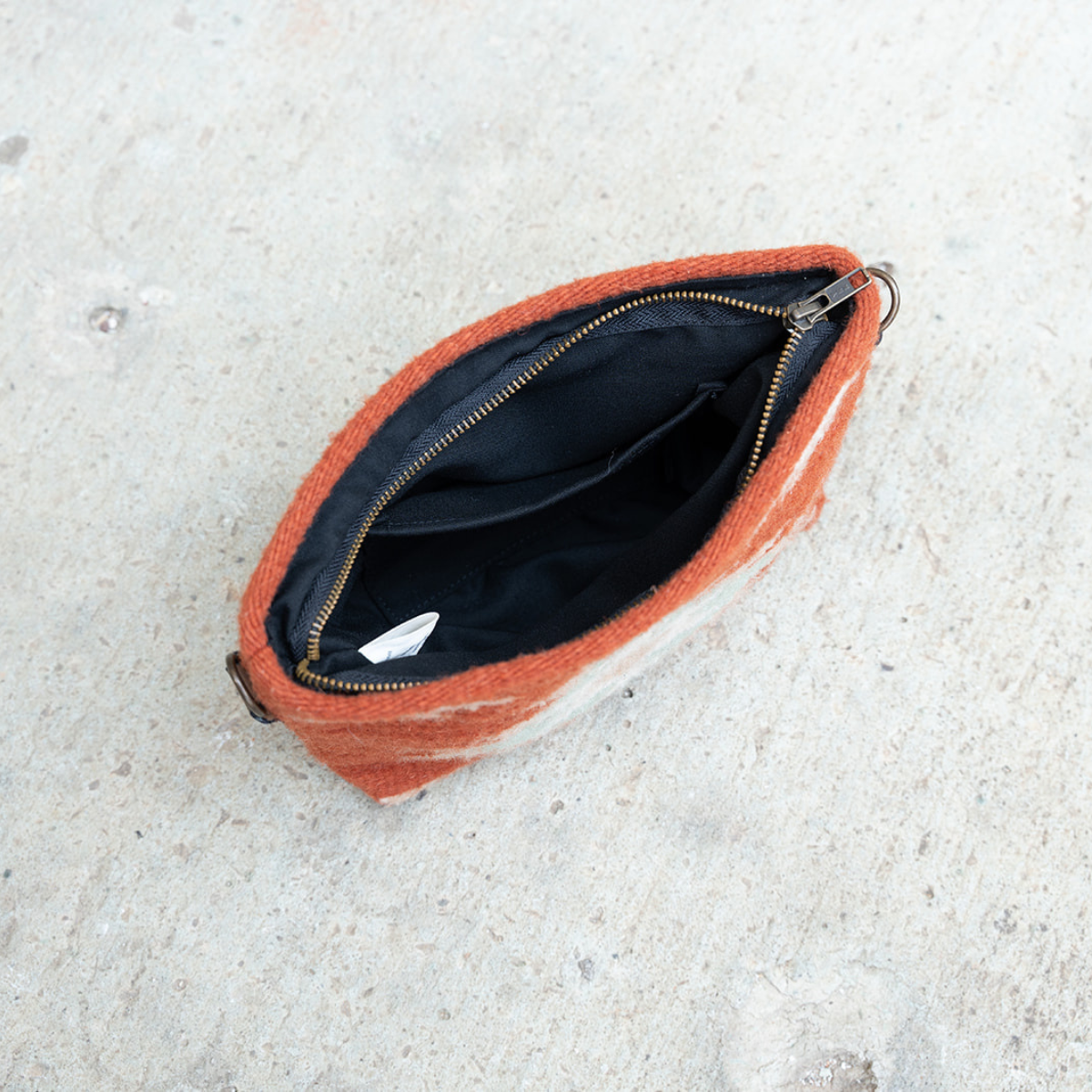 Tierra del Sol Pouch