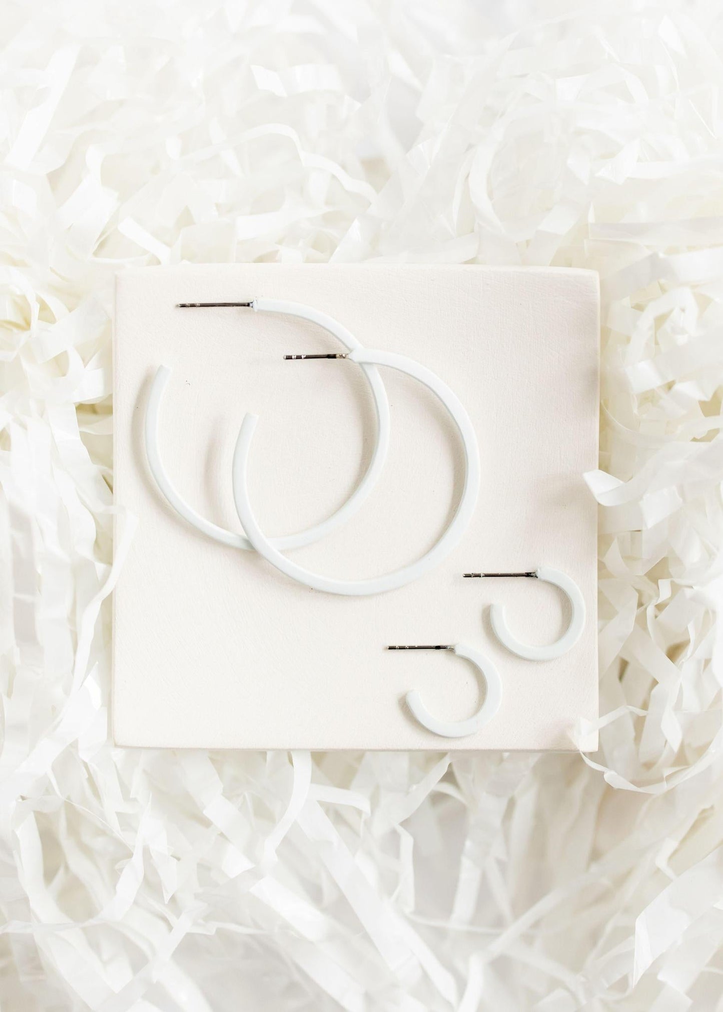 White | Medium Game Day Hoops