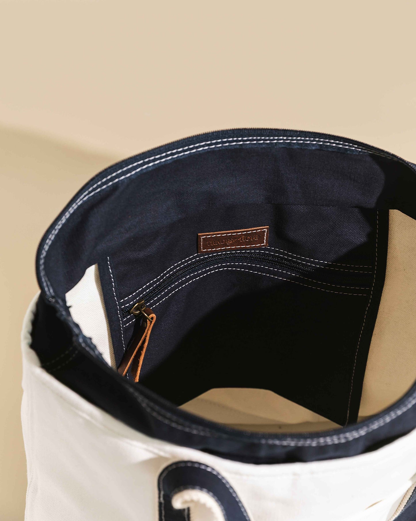Bourne Beach Tote with Seaside Bag Charm