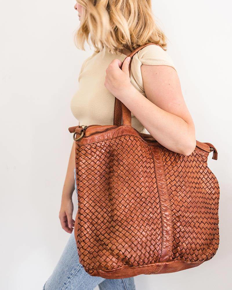 Leather Traveler Bag - Trades of Hope 