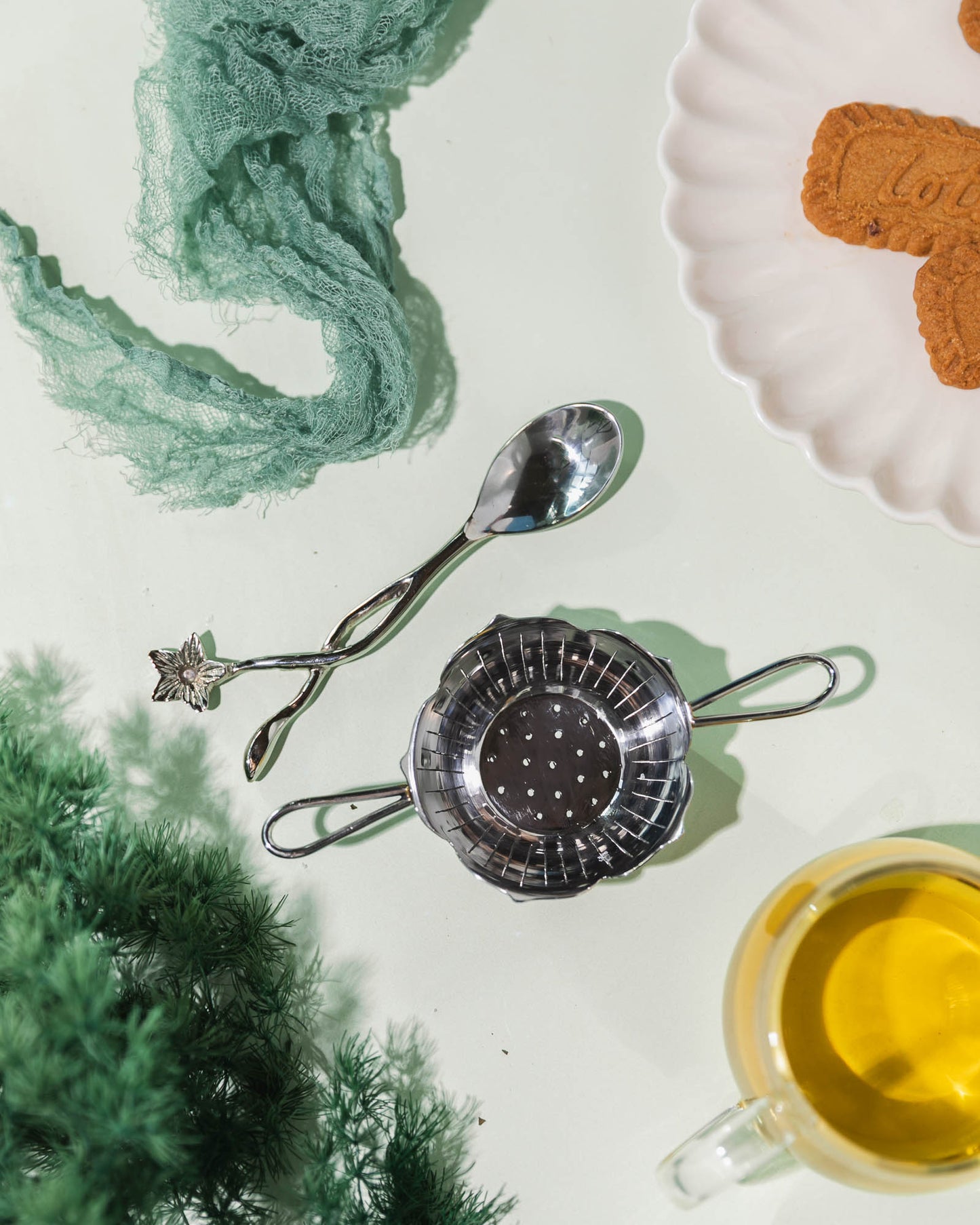 Blossom Tea Strainer Set