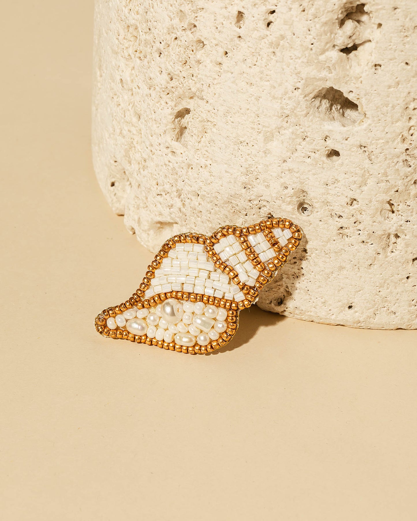 Conch Brooch