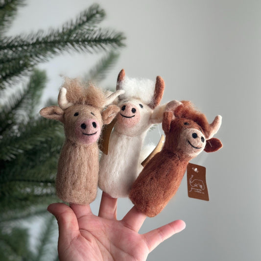 Highland Cow Finger Puppet