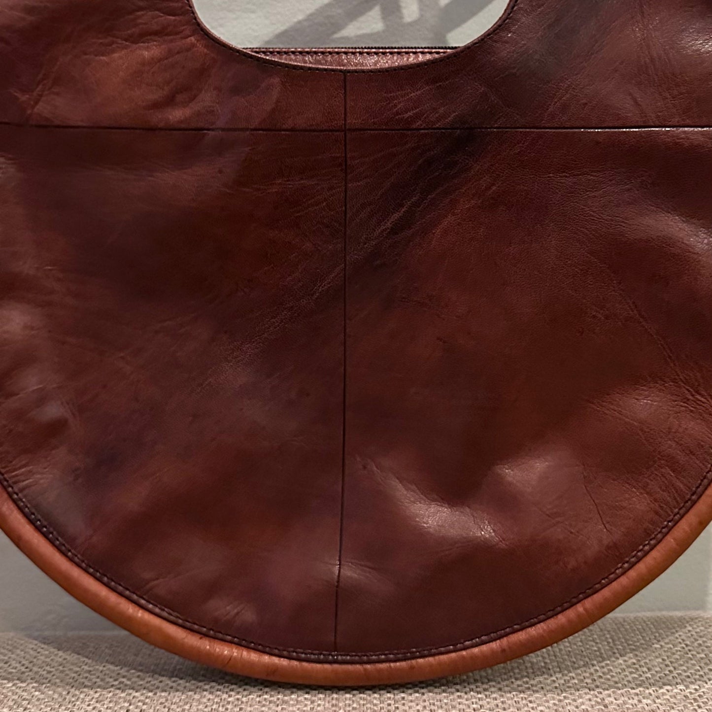 Leather Circle Purse (Cognac)