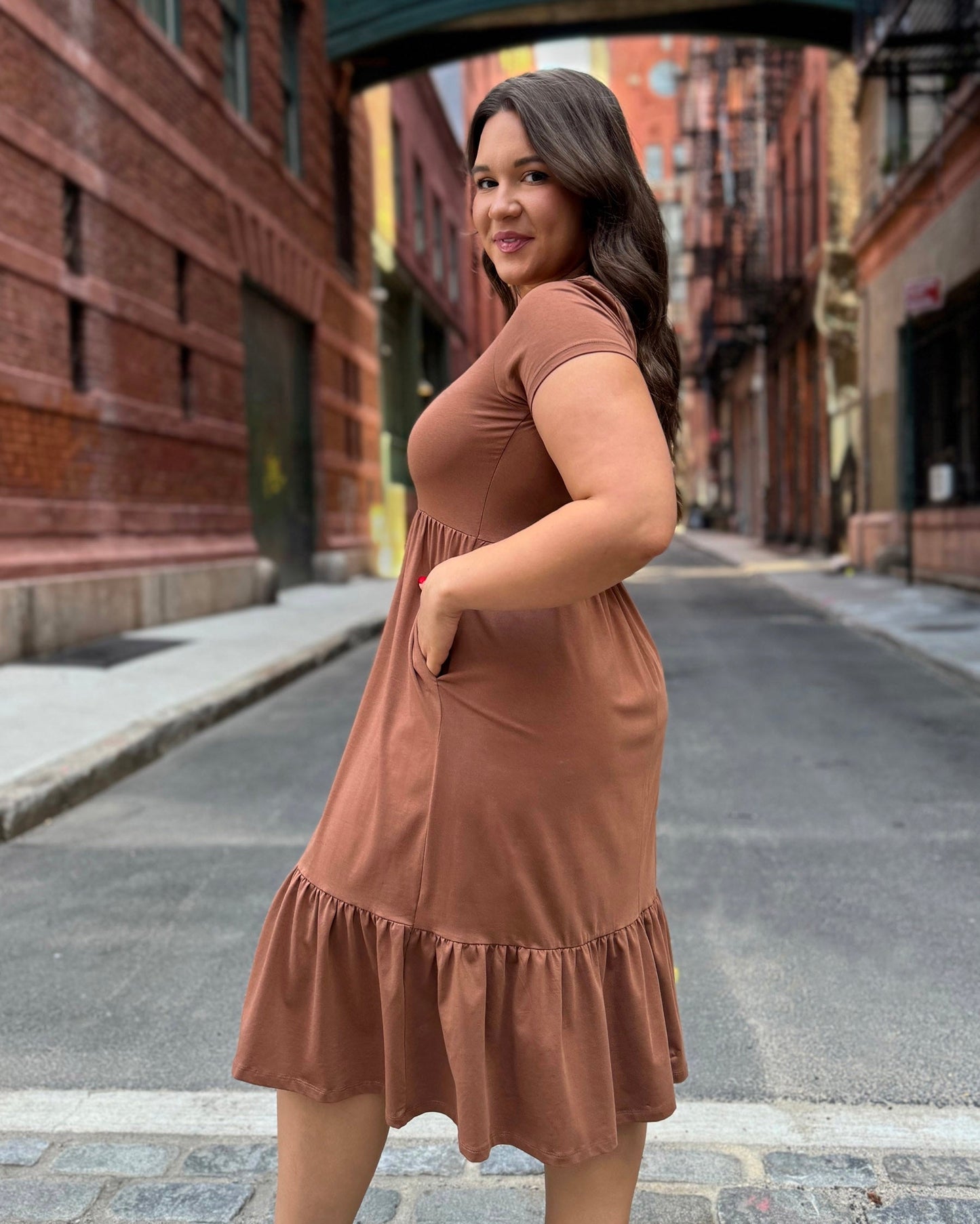 JAYDE Tiered Dress in Cacao Brown