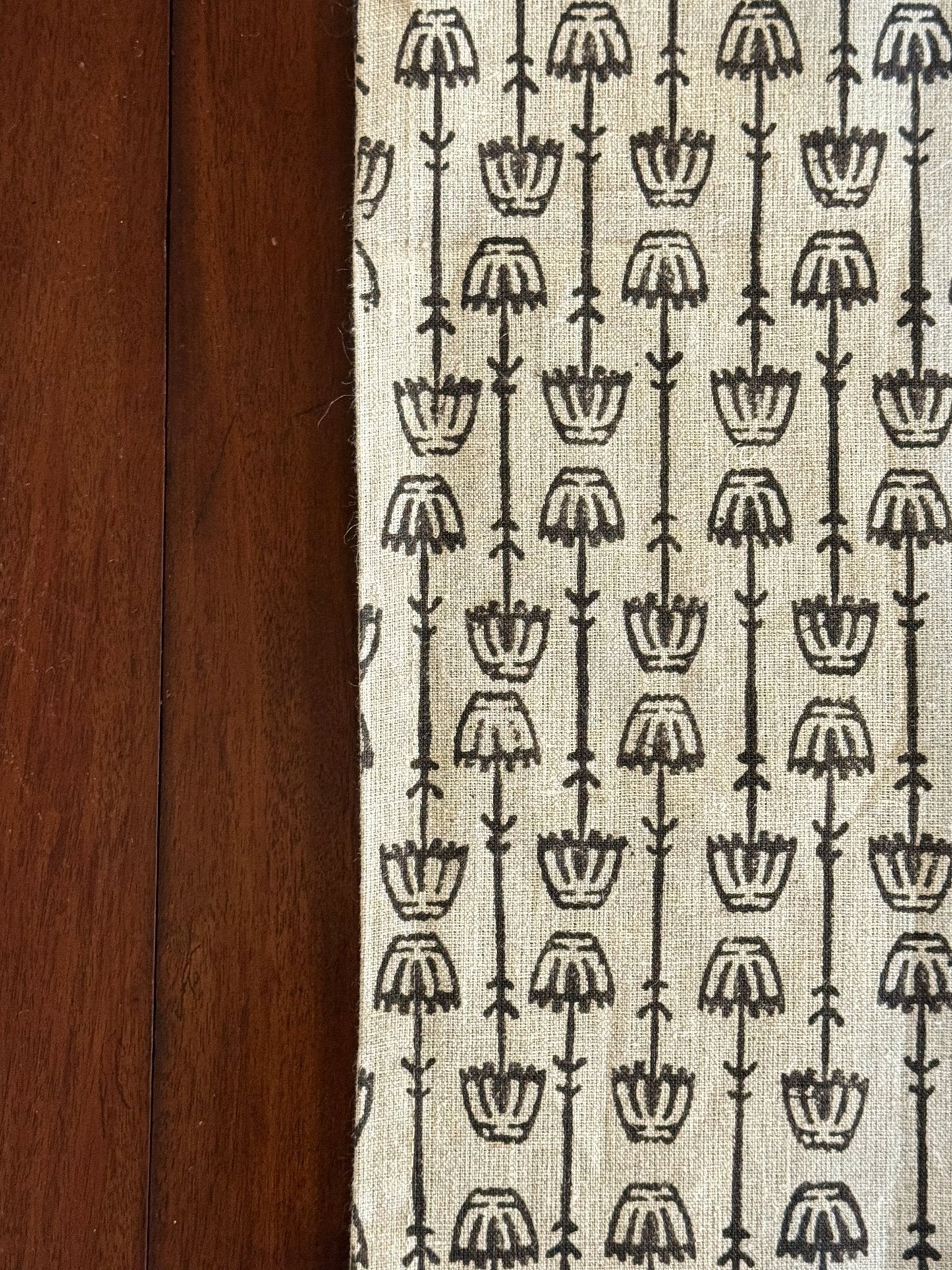 Hand Block Printed Table Runner (Flax Linen) - Mosaic Flower, Black