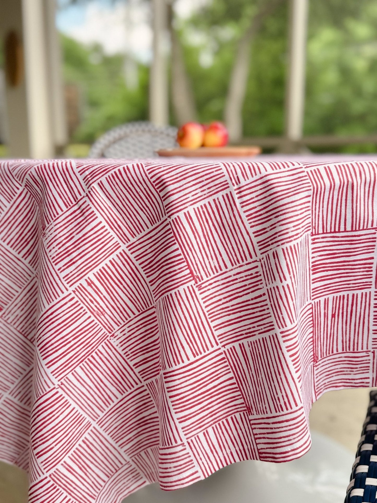 Table Throw - Stripe, Red