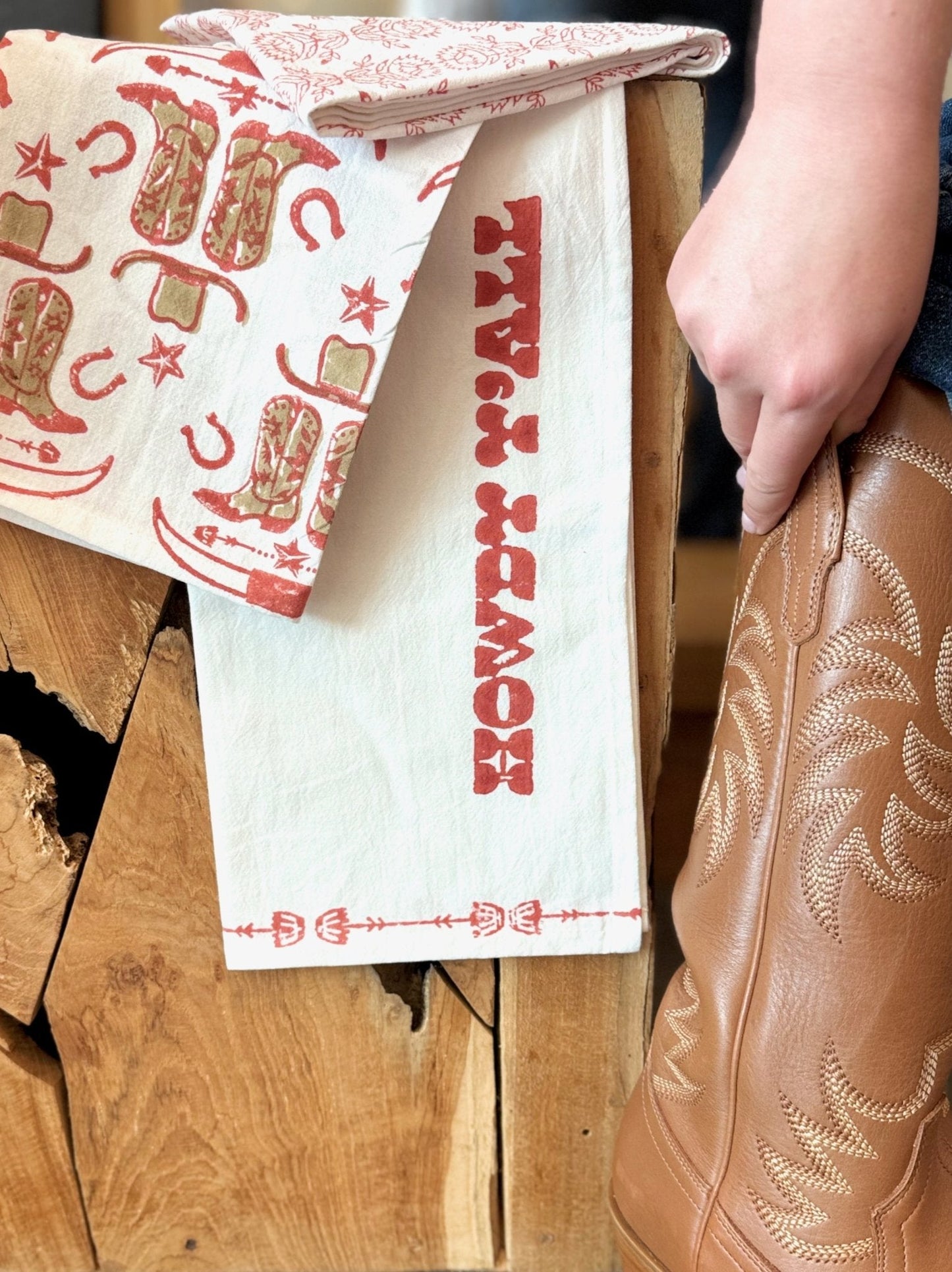 Tea Towel (Ivory) - Howdy, Terracotta