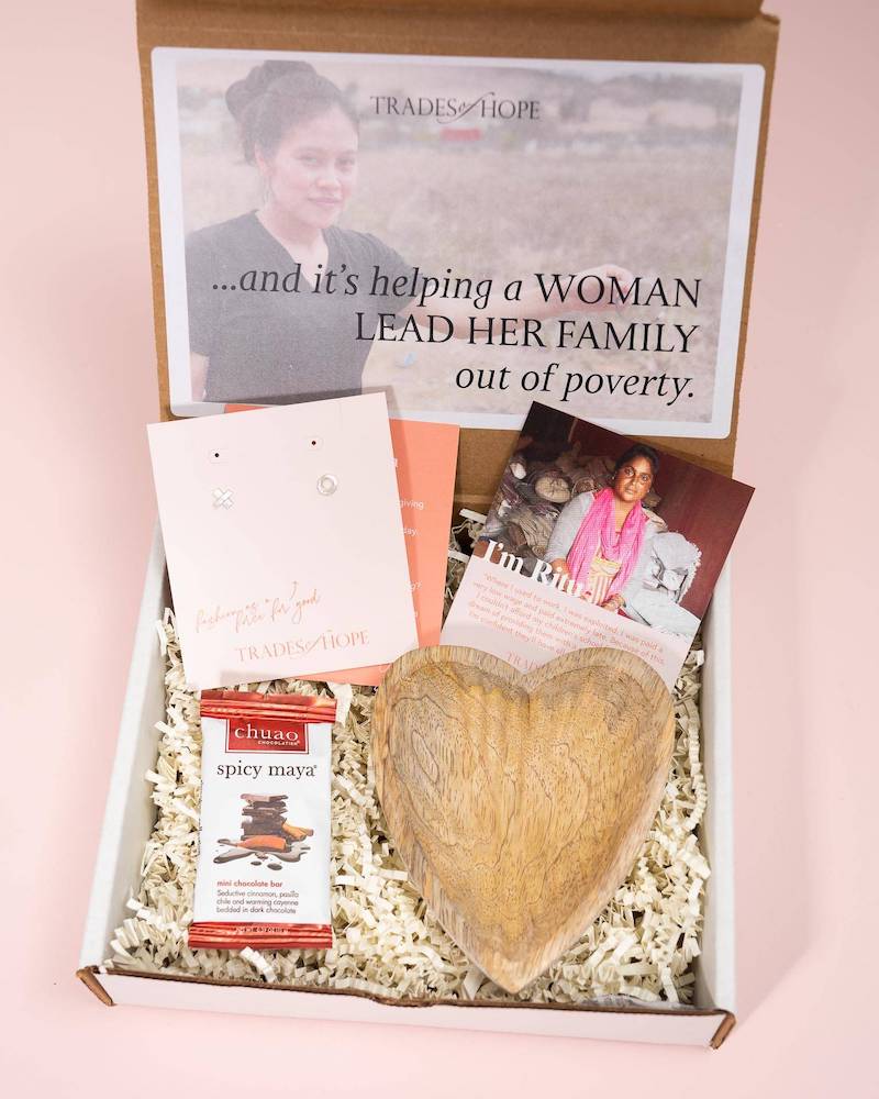 Send a Little Love Gift Box