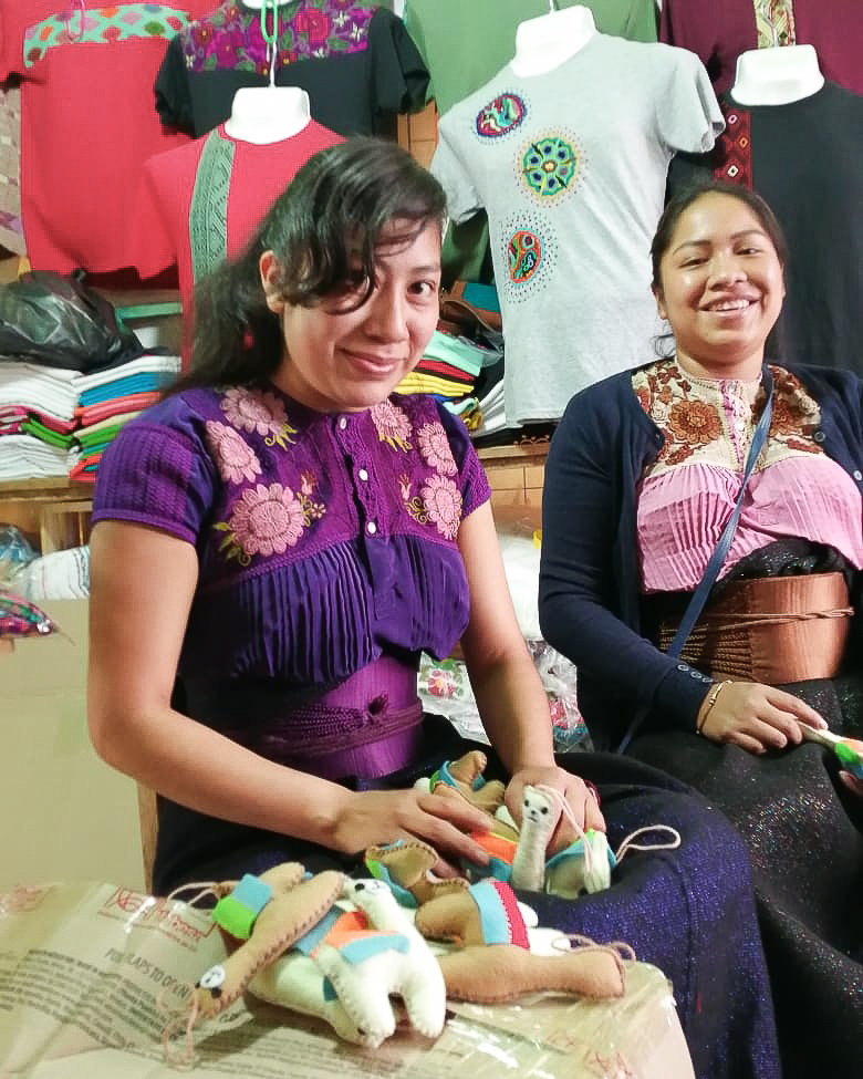 Alicia and Rebeca, Wool Animal Artisans in Mexico